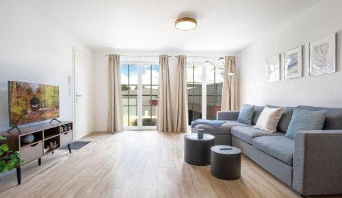 One-Bedroom Apartment with Sauna