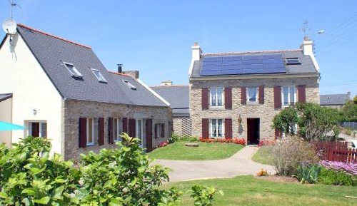 Five-Bedroom Holiday Home