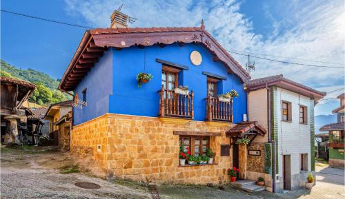 Two-Bedroom Holiday Home