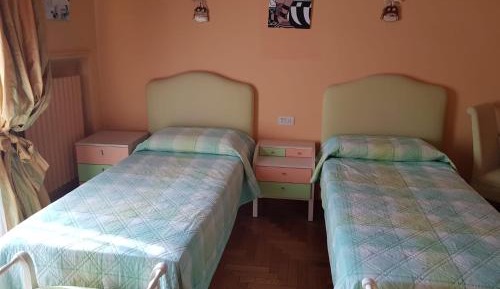 Superior Deluxe Double or Twin Room 
