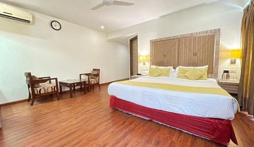 Deluxe Double or Twin Room