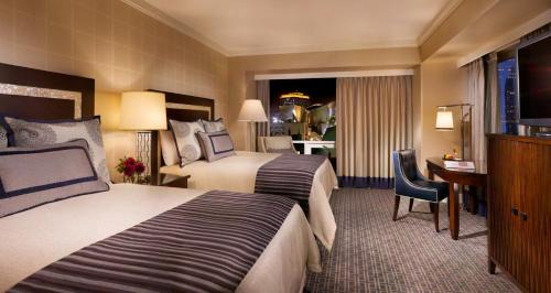 Deluxe Double Room with Two Double Beds