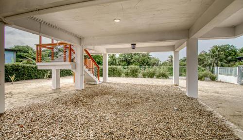Three Bedroom holiday home 