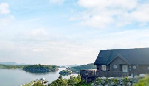 Four-Bedroom Holiday Home