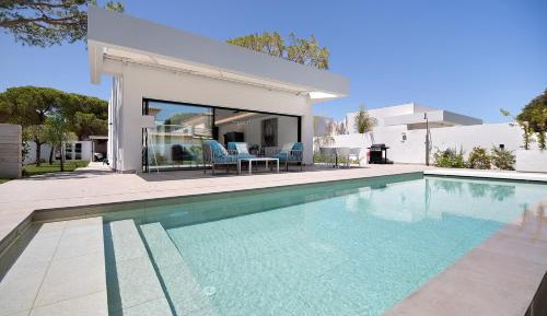 Villa - Beach Front