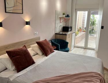 Double Room with Patio