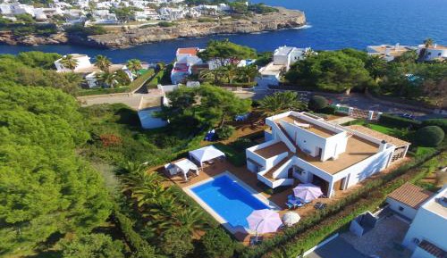 Villa with Sea View