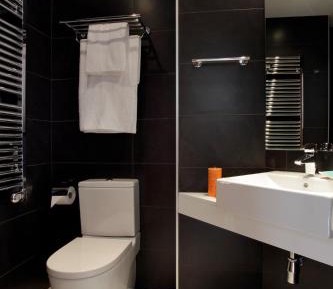 One-Bedroom Standard Apartment