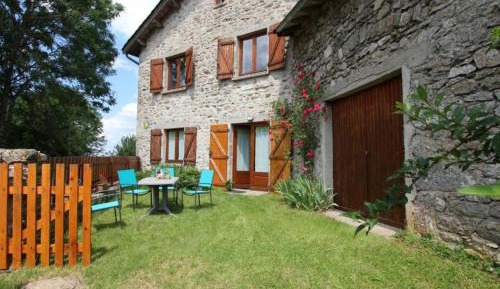 Holiday Home (5 Adults)