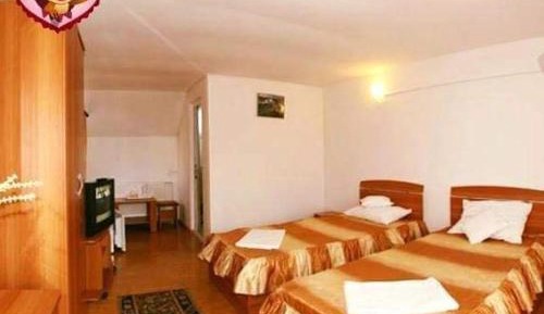 Twin Room with Bathroom