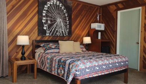 Queen Room