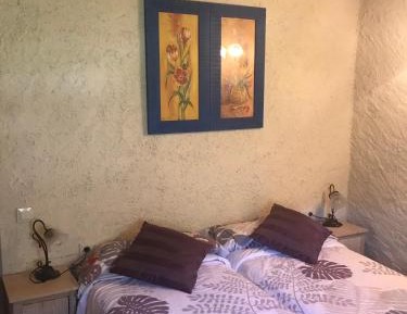 Twin Room with Shower