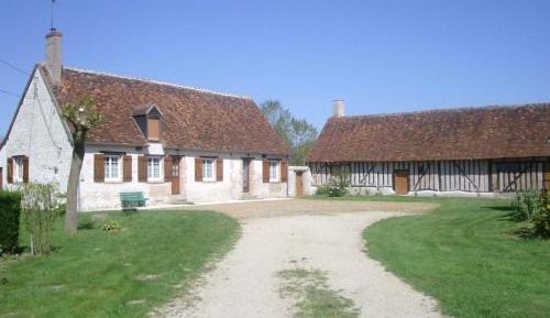 Holiday Home (8 Adults)