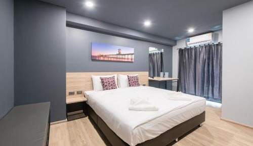 Superior King Room