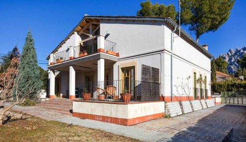 Four-Bedroom Chalet