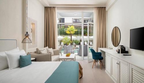 Deluxe Double Room with Pool Access - Adults Only