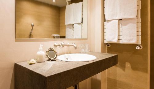 Superior Double Room - No Pet Friendly