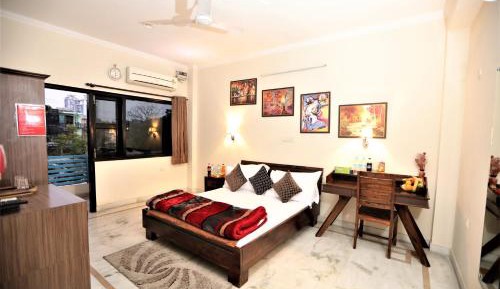 Superior King Room