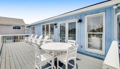 Four bedroom holiday home 