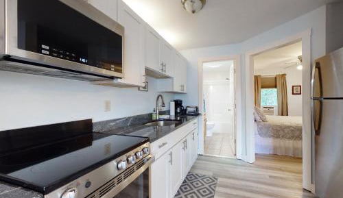 One Bedroom Apartment