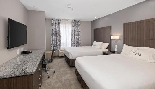 Standard Queen Room with Two Queen Beds