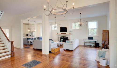 Six-Bedroom House