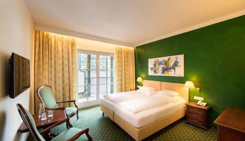 Superior Double Room Lake Side