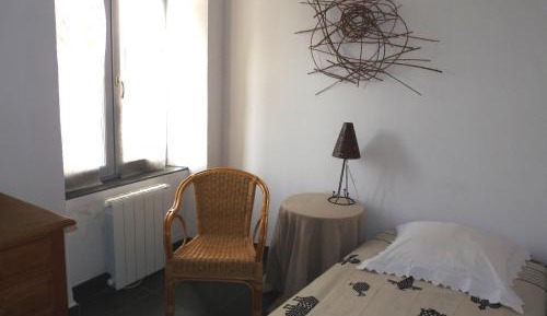 Basic Triple Room