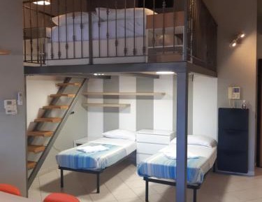 Deluxe Apartment