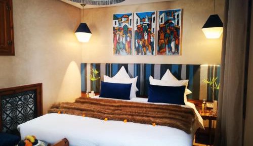 1000 Parfumes Double Room 