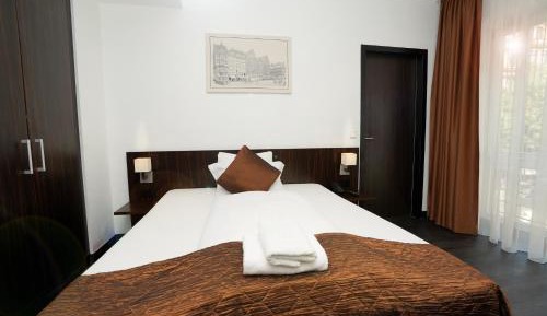 Deluxe Single Room