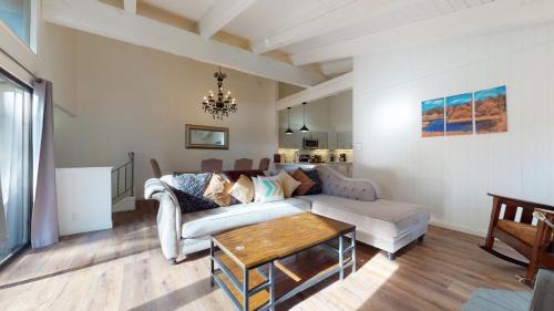 Four-Bedroom Apartment