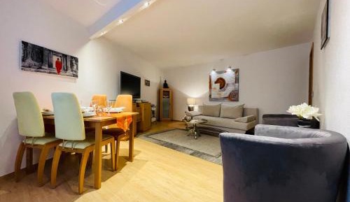 Superior Apartment