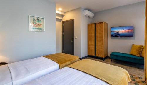 Deluxe Twin Room