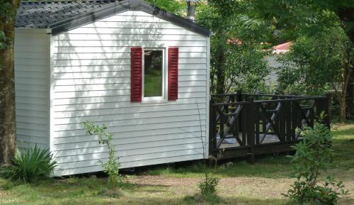 Mobile Home (2-4 Adults)