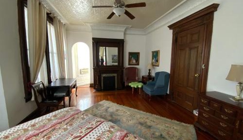 King Suite