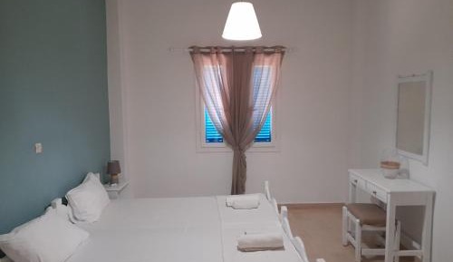 Basic Triple Room