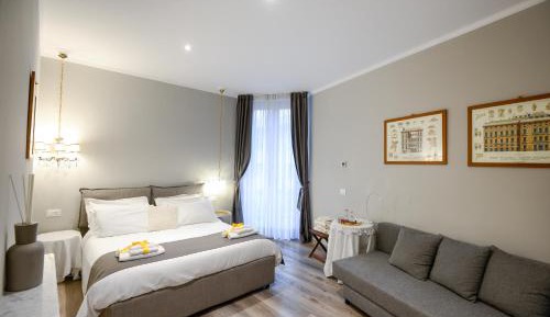 Triple Room with Private Bathroom