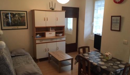 Standard One-Bedroom Apartment
