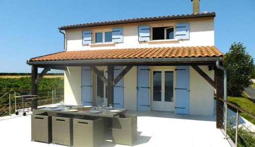 Four-Bedroom Holiday Home