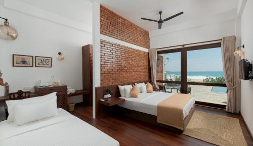 Deluxe Triple Room with Sea View