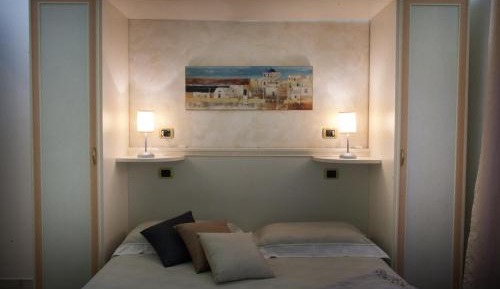 Deluxe Double Room with Balcony and Sea View