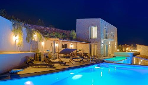 Deluxe Villa