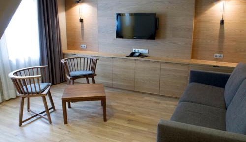 Duplex Apartment (4 Adults)