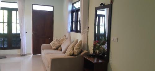 Deluxe Double Room (2 Adults + 1 Child)
