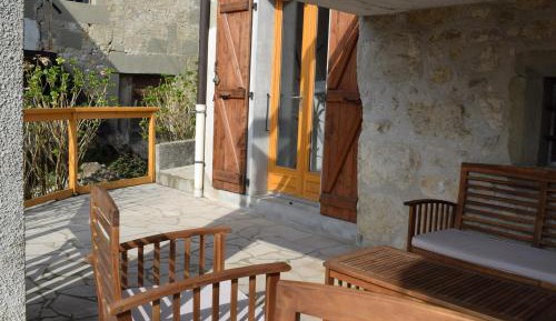 Single Room with Pool View