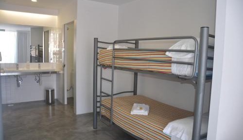 Quadruple Room with Private Bathroom