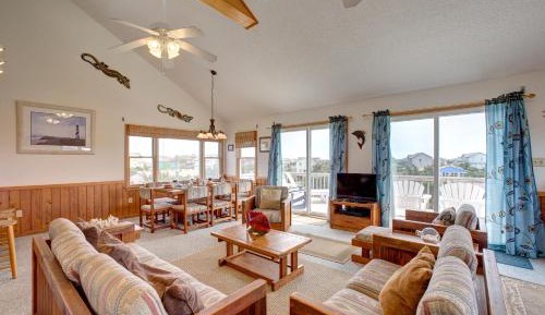 Four bedroom holiday home 