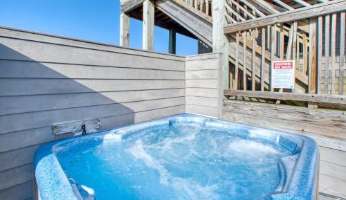 Five Bedroom Holiday Home