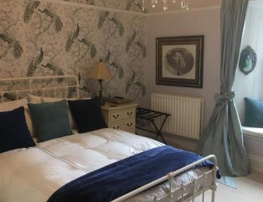 Deluxe Double Room with Bath